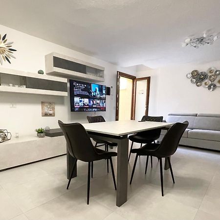 Appartamento Picasso Villasimius Bagian luar foto