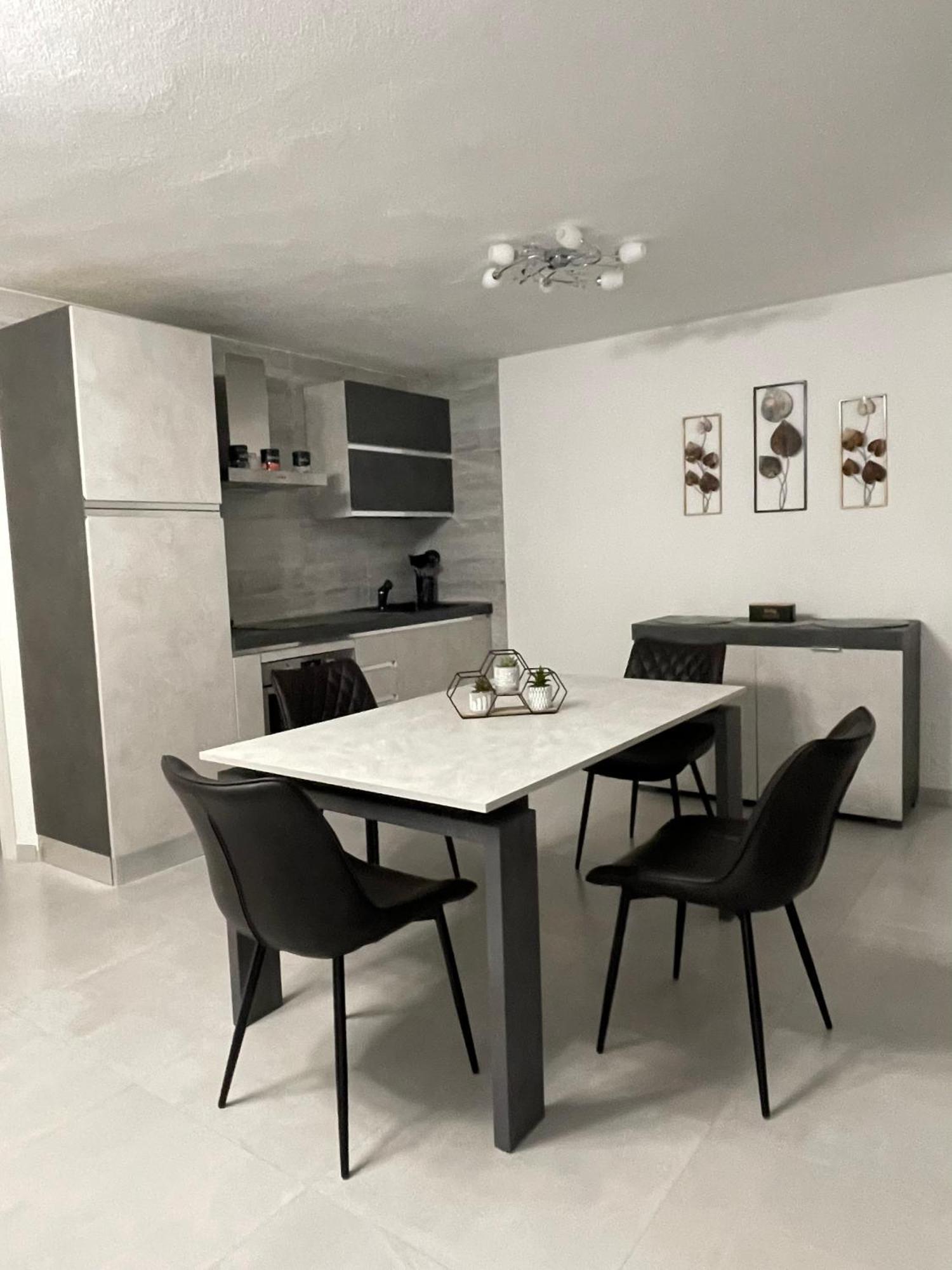 Appartamento Picasso Villasimius Bagian luar foto