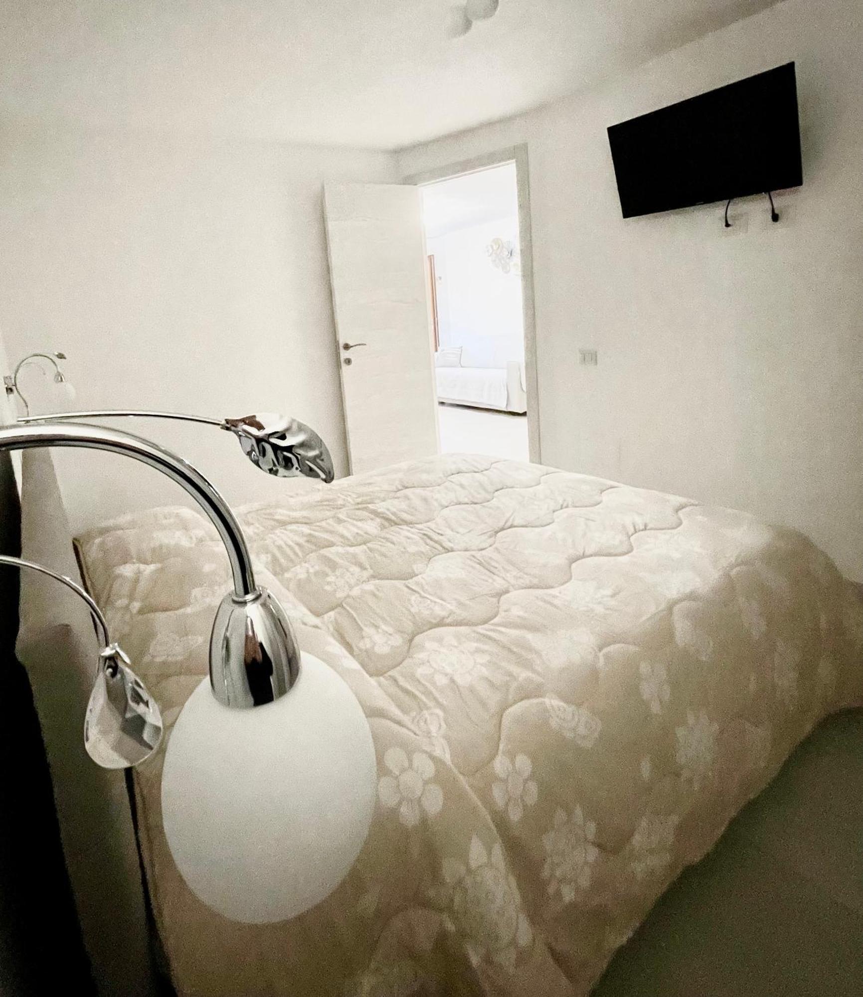 Appartamento Picasso Villasimius Bagian luar foto